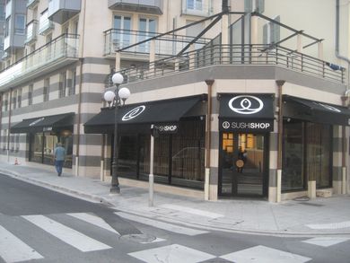 SUSHI SHOP